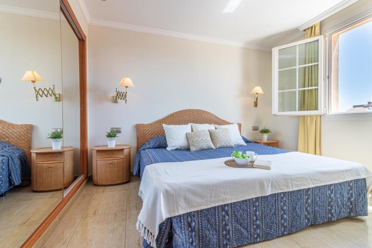 Apartaments Bt Vent De Garbi Empuriabrava Exteriör bild