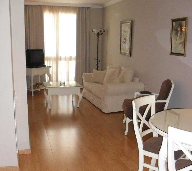 Apartaments Bt Vent De Garbi Empuriabrava Exteriör bild