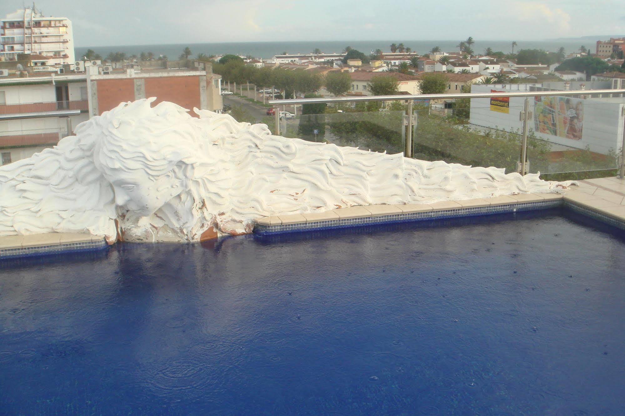 Apartaments Bt Vent De Garbi Empuriabrava Exteriör bild