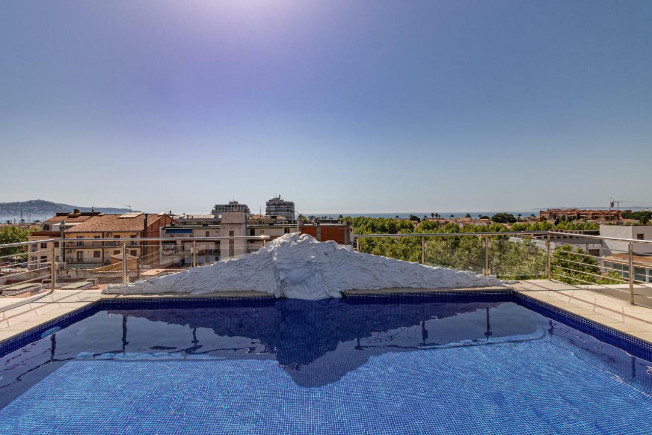 Apartaments Bt Vent De Garbi Empuriabrava Exteriör bild