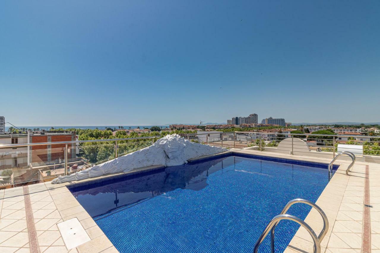 Apartaments Bt Vent De Garbi Empuriabrava Exteriör bild